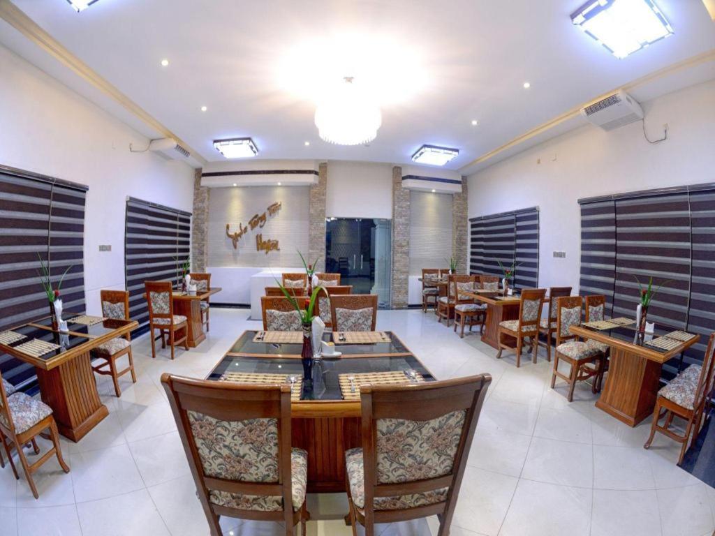 Shwe Taung Tan Hotel - Lake View Monywa Exteriör bild