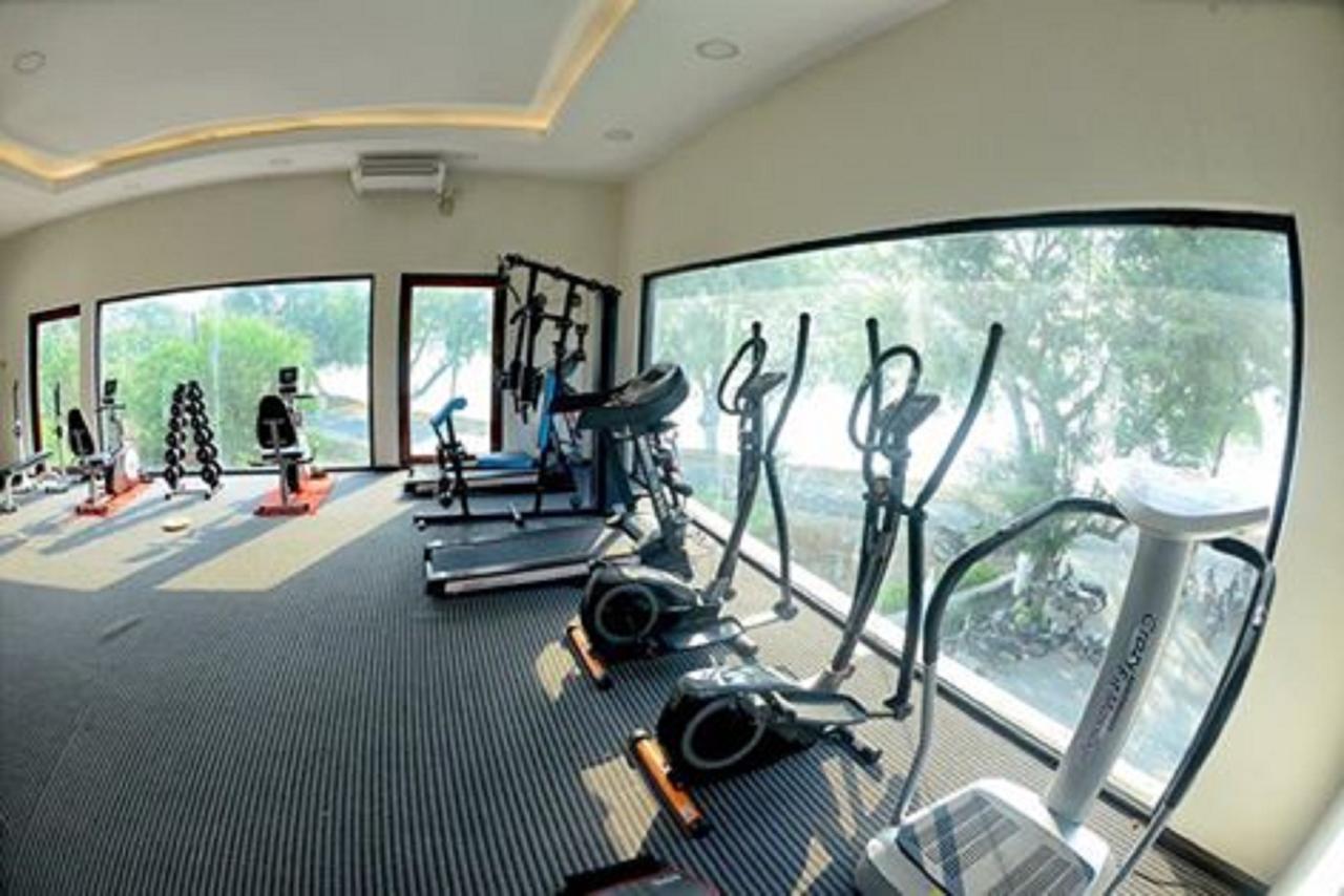 Shwe Taung Tan Hotel - Lake View Monywa Exteriör bild