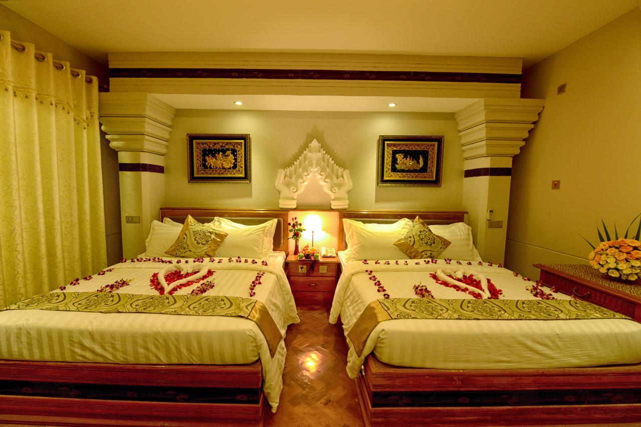 Shwe Taung Tan Hotel - Lake View Monywa Exteriör bild